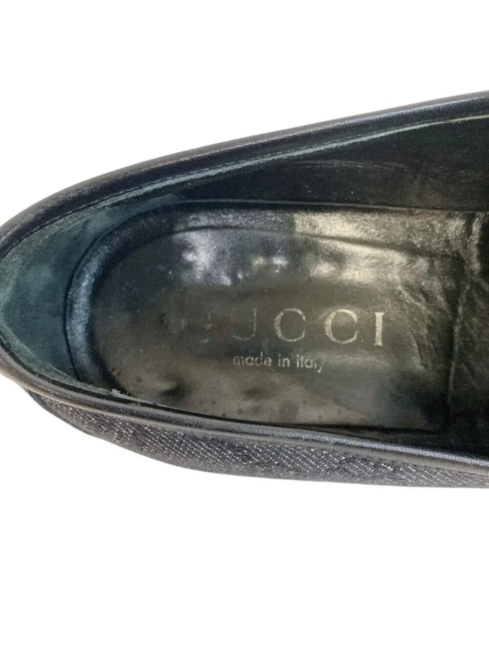 Gucci outside scuffs